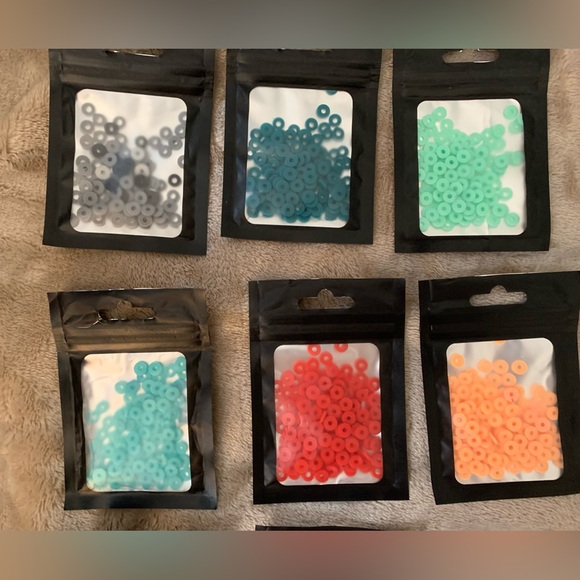 Assorted Bead Collection for Crafting - Picture 3 of 16